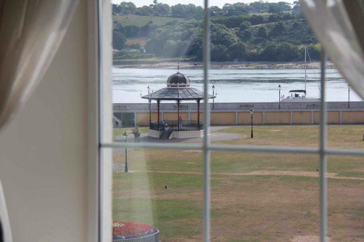 Walter Raleigh Hotel Youghal Exterior foto